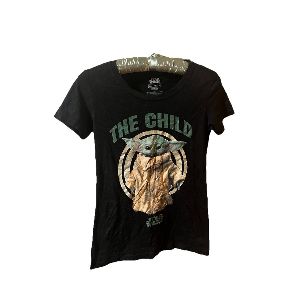 Star Wars T-Shirt Womens Small Black Excellent Grogu The Child Mandalorian Tee